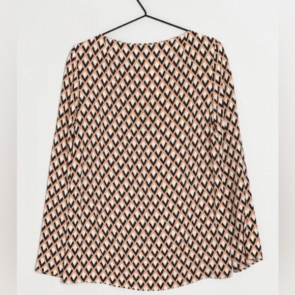 ZARA WOMEN LONG SLEEVE LIGHT BLOUSE IN SIZE SMALL - Picture 4 of 7